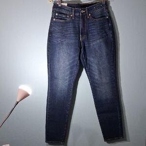 Abercrombie & Fitch  Athletic Slim Dark Blue Jean  Size 28 X 32